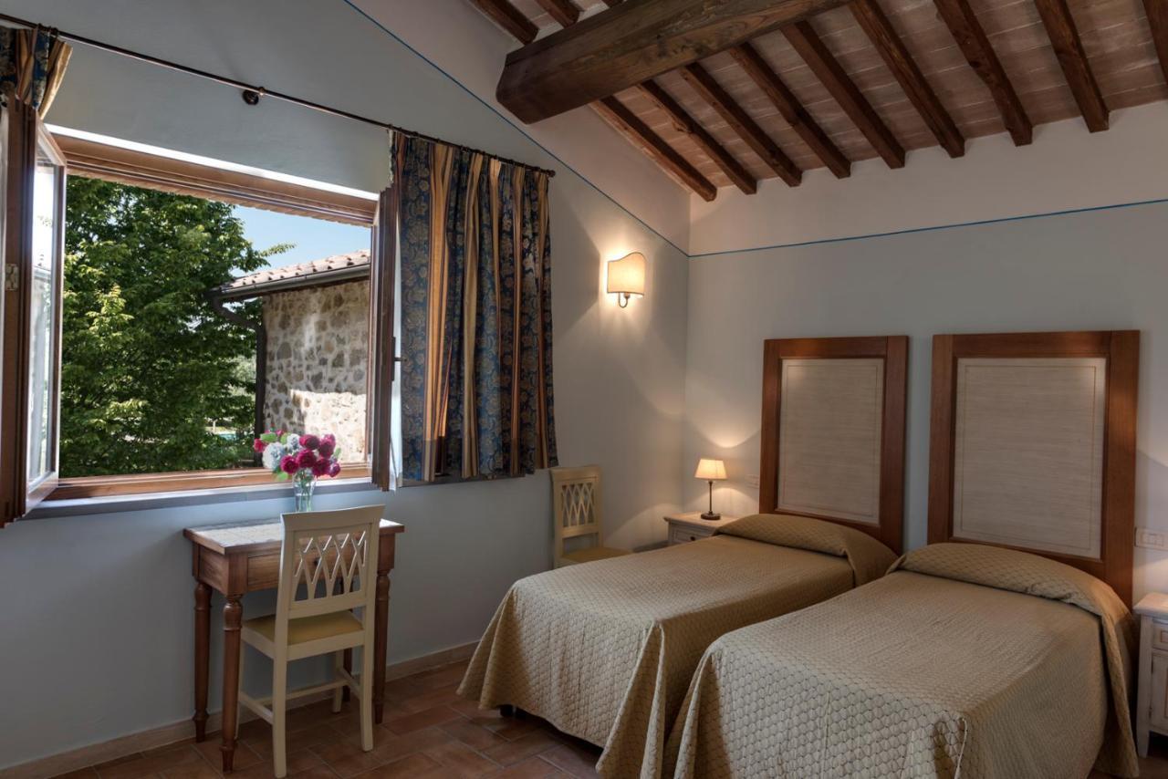 Antica Fonte Resort Casole dʼElsa Exteriör bild